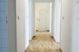 Einfache 3-Raum-Wohnung mit Balkon, Tageslichtbad, Wanne & Dusche, Abstellraum. Stellplatz möglich – Fichtestraße 16, 39112 Sudenburg, Magdeburg – Vorschaubild 9