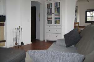 2,5-Zimmer-Dachgeschosswohnung in Bonn-Mehlem mit Balkon, Drachenfelsblick in Rheinnähe – Rodderbergstraße 1, 53179 Mehlem, Bonn – Vorschaubild 4