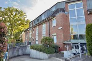 Individuelle 3,5 Zimmer auf zwei Ebenen: Lichtdurchflutete Maisonette mit Balkon u. TG-Stellplatz – Die vollständige Adresse der Immobilie erhältst du vom Anbieter., 22880 Wedel – Vorschaubild 3