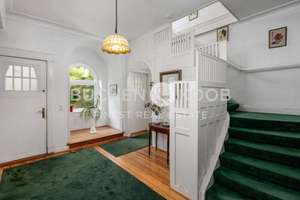 Historische Villa mit viel Gestaltungspotenzial in HH-Groß Flottbek – Die vollständige Adresse der Immobilie erhältst du vom Anbieter., 22607 Groß Flottbek, Hamburg – Vorschaubild 2