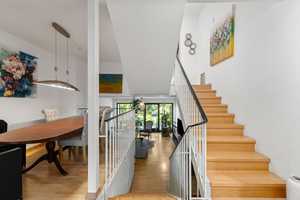 Split-Level trifft Reihennmittelhaus – wohnen mit Stil und Ausblick – Bonn – Vorschaubild 3