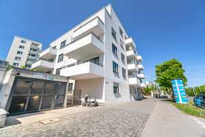 Property thumbnail 1