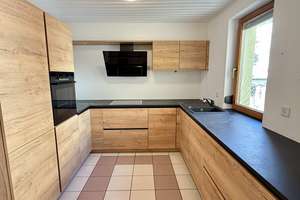 Sympathisches und familienfreundliches Wohnhaus mit viel Flexibilität – Die vollständige Adresse der Immobilie erhältst du vom Anbieter., 72762 Reutlingen-Mitte, Reutlingen – Vorschaubild 8