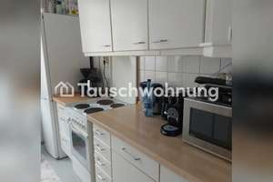 Tauschwohnung: Helle, gut geschnitte Wohnung mit Balkon und Personenaufzug  – Eichborndamm 292, 13437 Wittenau, Berlin – Vorschaubild 7