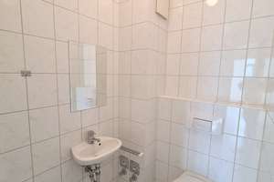 Helle 3-Raum-Wohnung in saniertem Gründerzeit-Mehrfamilienhaus, ruhige zentrumsnahe Lage in Chemnitz – Klarastraße 35, 9131 Hilbersdorf, Chemnitz – Vorschaubild 6