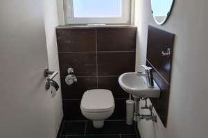Exklusive 3,5-Zimmer-Dachgeschosswohnung mit Loggia, EBK und Stellplatz in Stuttgart – Werastraße 135, 70190 Stöckach, Stuttgart – Vorschaubild 10