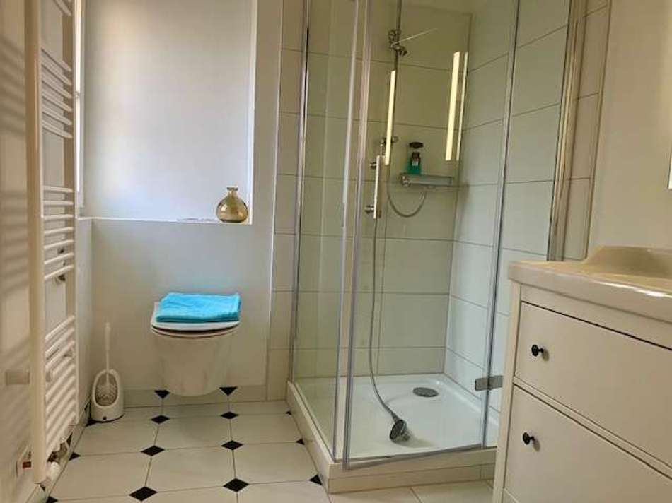 1. OG Duschbad 2 Ansicht 1