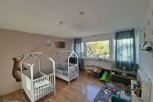 Helle 3-Zimmer Wohnung mit Balkon - gerne Studenten-WG – Die vollständige Adresse der Immobilie erhältst du vom Anbieter., 76139 Waldstadt, Karlsruhe – Vorschaubild 2