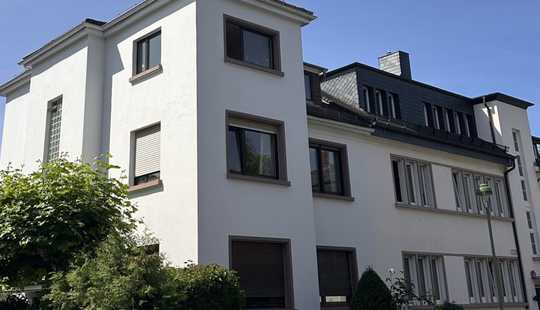 Bild von Einseitig angebauter Altbau im Dichterviertel mit Traumgarten - von privat