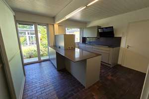 Sehr viel barrierearmer Platz auf einer Ebene, inklusive Schwimmbad und Seeblick im Bungalow – Die vollständige Adresse der Immobilie erhältst du vom Anbieter., 38226 Lebenstedt, Salzgitter – Vorschaubild 9
