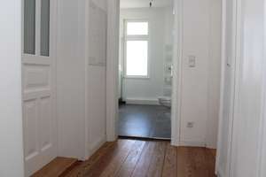 Wunderschöne sanierte  Altbauwohnung mit Balkon in St. Lorenz  Nord – 23554 Sankt Lorenz Nord, Lübeck – Vorschaubild 9