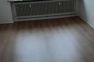 Bi-Brackwede | 3 ZKB im 3. OG (mit Balkon) – Hauptstraße 139, 33647 Brackwede, Bielefeld – Vorschaubild 2