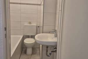 MÜLLER - FH-Nähe - Helle 3-Zimmer-Wohnung mit Balkon – Ideal für 2er-WG oder Home-Office – Habsburgerallee 7, 52064 Hangeweiher, Aachen – Vorschaubild 6