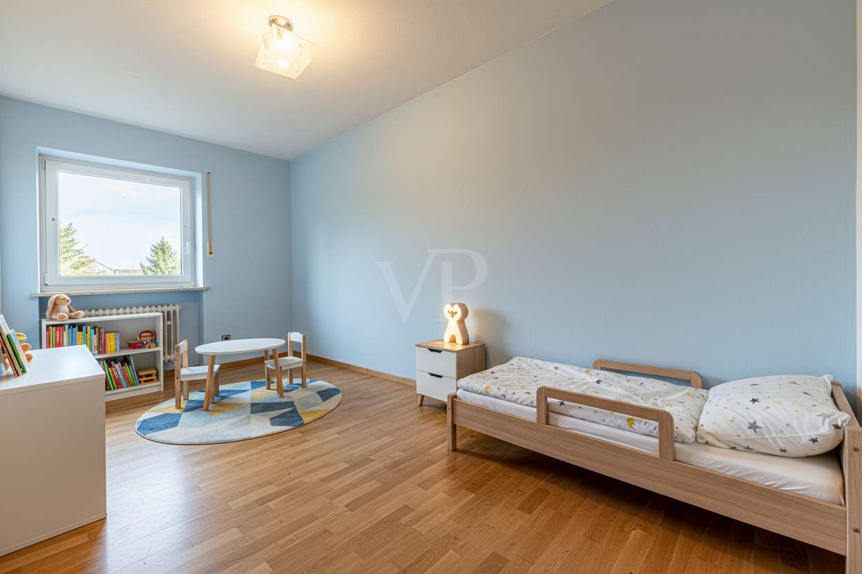 Immobilie in Pliening - Lichtdurchflutete 4-Zimmer-Wohnung mit Terrasse - Bild 14