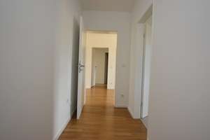 Großhadern - helle sanierte 3 Zimmer Wohnung mit Balkon – Die vollständige Adresse der Immobilie erhältst du vom Anbieter., 81375 Neuhadern, München – Vorschaubild 8