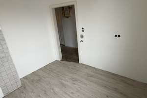 neu renovierte helle 3 Zimmer Wohnung in Stgt-West zu vermieten – Schwabstraße 83, 70197 Vogelsang, Stuttgart – Vorschaubild 11