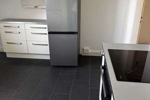 Schöne 2 Zimmer DG-Wohnung, Nähe FH und Vinzenzkrankenhaus – Die vollständige Adresse der Immobilie erhältst du vom Anbieter., 40476 Derendorf, Düsseldorf – Vorschaubild 11