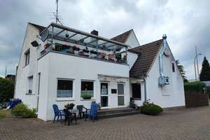 Alteingesessenes Restaurant mit Biergarten und Wohnung vielfältig nutzbar! – Die vollständige Adresse der Immobilie erhältst du vom Anbieter., 46562 Voerde (Niederrhein) – Vorschaubild 1