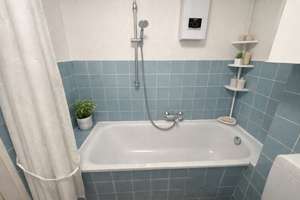 Bezugsfrei ab 1.6.26: helle attraktive 3-Zi Wohnung in D-Unterbach  + provisionsfrei + von privat + – Rathelbeckstraße 291, 40627 Unterbach, Düsseldorf – Vorschaubild 13