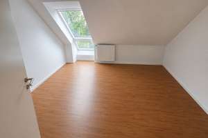Verkauf einer modernen 3,5 -Zimmer-Maisonettewohnung in Schwarzrheindorf / Rheinnähe – Die vollständige Adresse der Immobilie erhältst du vom Anbieter., 53225 Schwarzrheindorf/Vilich-Rheindorf, Bonn – Vorschaubild 7