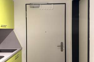Für Studenten/Azubis - Nachmieter gesucht: kompaktes Apartment in Mitte - Nähe zur Charité – Wadzeckstraße 4, 10178 Mitte (Ortsteil), Berlin – Vorschaubild 4