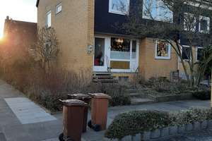 Wohnen mit Charakter: Großzügiges Haus in Waldheim – Siegelweg 39, 30519 Seelhorst, Hannover – Vorschaubild 2