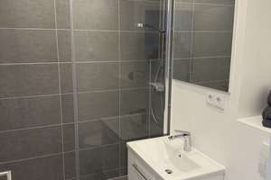 1-Zimmer Apartment - Neu Saniert und Voll Möbliert – Landsbergerstraße 443, 81241 Am Westbad, München – Vorschaubild 5
