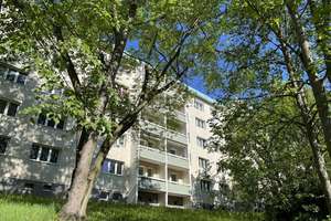 3-Raum-Wohnung mit Tageslichtbad in begrünter Wohnlage – Helbersdorfer Str. 8c, 9120 Helbersdorf, Chemnitz – Vorschaubild 4