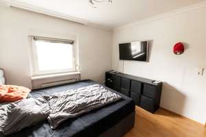 Geräumiges 6-Zimmer-Haus in Berlin-Britz (Neukölln) – Die vollständige Adresse der Immobilie erhältst du vom Anbieter., 12347 Britz, Berlin – Vorschaubild 19