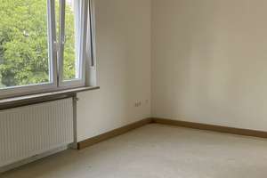 Helle 3-Zimmer-Wohnung mit Balkon in zentraler Lage! – Kreutzerstraße 28, 86154 Oberhausen-Süd, Augsburg – Vorschaubild 9