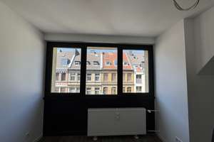 Alltagstaugliche 3-Zimmer-Wohnung mit Balkon in Köln – Zülpicher Straße 15, 50937 Neustadt/Süd, Köln – Vorschaubild 9
