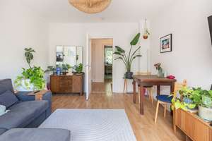 Top-Lage für Kapitalanleger – vermietete 3-Zimmer-Wohnung mit Süd-Loggia in Hamburg-Rotherbaum! – Die vollständige Adresse der Immobilie erhältst du vom Anbieter., 20146 Rotherbaum, Hamburg – Vorschaubild 10