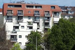 Helle 1-Zimmer Wohnung im 3. OG mit Balkon in Stuttgart-Nord