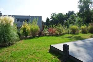 Modernes Stadthaus in bester Versorgungslage und Nähe zu Erlangen – Rotkehlchenweg 24, 91080 Uttenreuth – Vorschaubild 3