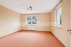 Großzügige und energieeffiziente Familienvilla
nahe des Groß Glienicker Sees – Die vollständige Adresse der Immobilie erhältst du vom Anbieter., 14089 Kladow, Berlin – Vorschaubild 7