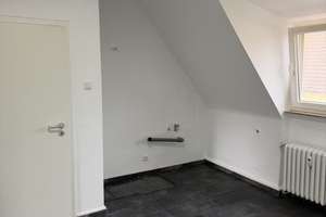 Alltagstaugliche 4-Zimmer-Wohnung in Gelsenkirchen – Sachsenstraße 14, 45888 Bulmke-Hüllen, Gelsenkirchen – Vorschaubild 10