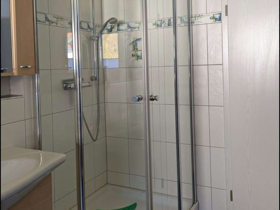 13 OG Bad - Dusche