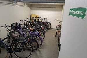Helle 2,5 Zimmer Wohnung (Nähe Aasee) mit Tiefgaragenplatz zu vermieten  – Osterstraße 22, 48163 Mecklenbeck, Münster – Vorschaubild 21