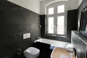 STILVOLL AUSGESTATTET - ALTBAUCHARME MIT HOHEN DECKEN, STUCK & SCHÖNEN HOLZDIELEN - MIT BALKON – Exerzierstr. 19____, 13357 Gesundbrunnen, Berlin – Vorschaubild 32