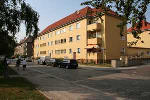 Lichtdurchflutete 2-Zimmer-Wohnung in der Curiesiedlung – Curiestraße 33, 39124 Magdeburg – Vorschaubild 1