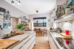 Property thumbnail 9