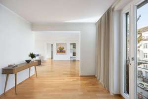 Lichterfüllte 3-Zimmer-Wohnung mit großzügigem Balkon in privilegierter Lage – Die vollständige Adresse der Immobilie erhältst du vom Anbieter., 81679 Altbogenhausen, München – Vorschaubild 7