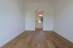Komplett kernsanierte  hochwertige Altbauwohnung - inkl. neuer Einbauküche, Bad  und Balkon – Hildener Str. 23, 40593 Benrath, Düsseldorf – Vorschaubild 12
