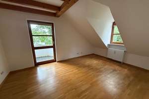 Preishit Charmante 90 qm Zi. Galeriewohnung  in idyllischer Grünlage  7.400,--/am – Freseniusstr. 24, 81247 Obermenzing, München – Vorschaubild 2