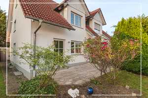 DOPPELHAUSHÄLFTE IN DERCHING – 4 ZIMMER MIT GARTEN IN RUHIGER LAGE – Aichach-Friedberg (Kreis) – Vorschaubild 1