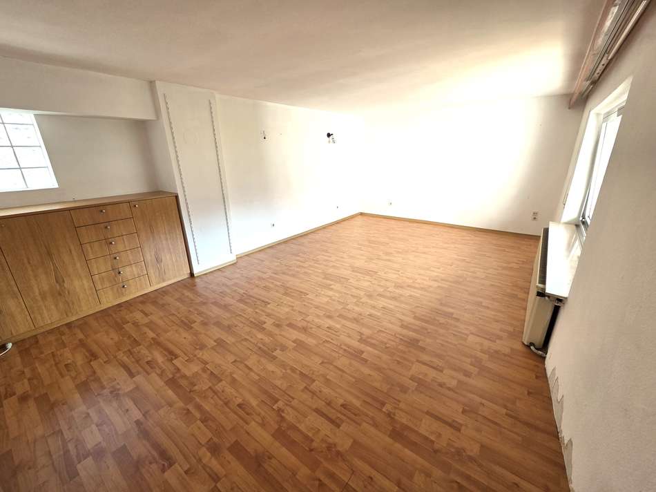 eines der beiden Wohnzimmer