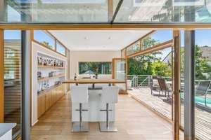 EXKLUSIVES FAMILIENDOMIZIL IN TOP-LAGE MIT  POOL, PHOTOVOLTAIK & EINLIEGERWOHNUNG!