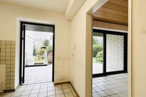 Mülheim a.d.Ruhr-Speldorf: Großzügig u. ruhig Wohnen im 2-Parteienhaus in guter Lage mit gr. Garage. – Mülheim an der Ruhr – Vorschaubild 5