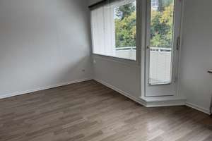 Zentral gelegene, helle und geräumige 1-Zimmer Wohnung in Bremen, Bahnhofsvorstadt – Falkenstraße 52, 28195 Bahnhofsvorstadt, Bremen – Vorschaubild 3