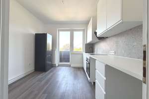 Umfassend saniert & modern – helle Wohnung mit Einbauküche und Balkon – Neue Straße 47, 27576 Lehe, Bremerhaven – Vorschaubild 9